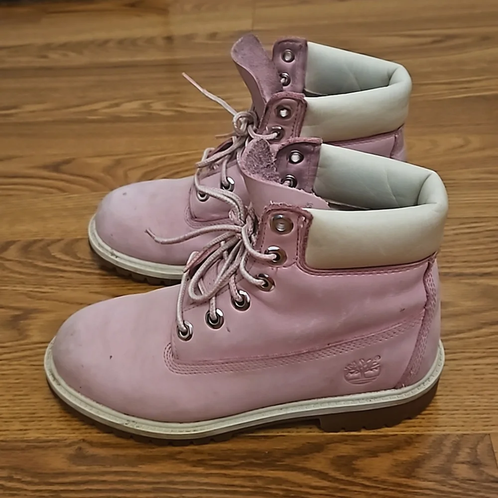 Junior Pink Timberland Leather Boots/ 4.5